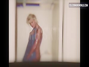 Anna Nicole Smith Sexy, thong scene in Anna Nicole Smith: You Don't Know Me (2023) 19
