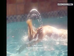 Anna Nicole Smith Sexy, bikini scene in Anna Nicole Smith: You Don't Know Me (2023) 15
