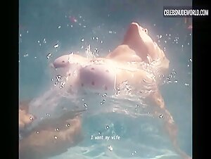 Anna Nicole Smith Sexy, bikini scene in Anna Nicole Smith: You Don't Know Me (2023) 2