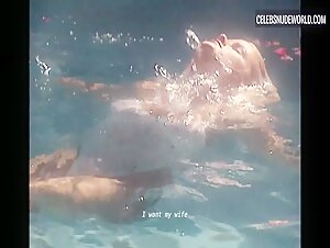 Anna Nicole Smith Sexy, bikini scene in Anna Nicole Smith: You Don't Know Me (2023) 3