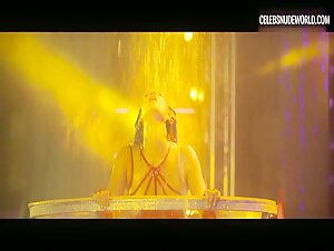 Carolina Miranda Sexy, Wet scene in Fake Profile (2023) 17