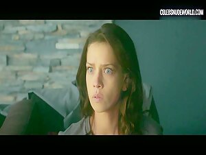 Carolina Miranda Nude, butt scene in Fake Profile (2023) 1