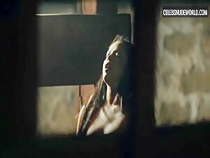 Jamilla Obispo breasts, Nude scene in Litsoneras (2023) 1