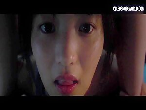 Min-hee Kim, Tae-ri Kim lesbian, tits scene in The Handmaiden (2016) 7