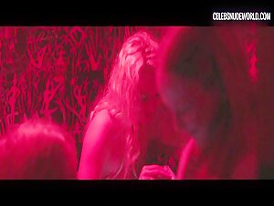 Annabelle Dexter-Jones breasts, Nude scene in White Girl (2016) 19
