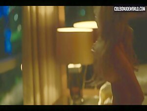 Jade Ewen Nude, Bedroom scene in Luis Miguel: The Series (2018-2021) 6