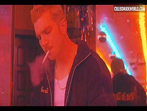 Asphyxia Noir Thong, Underwear scene in The Queen of Hollywood Blvd (2018) 4