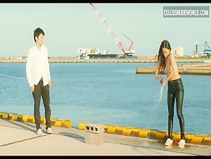 Yuki Mamiya beach, breasts scene in Wet Woman Nude, breasts scene in the Wind (2016) 10