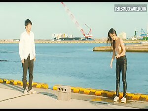 Yuki Mamiya beach, breasts scene in Wet Woman Nude, breasts scene in the Wind (2016) 17