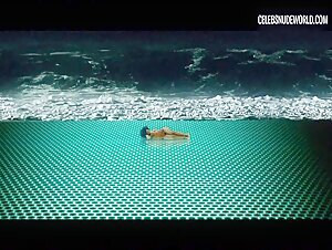 Cleo Tavares Beach, Public scene in Diamantino (2018) 16