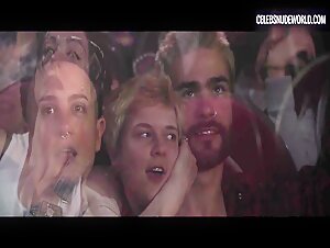 Olivia Kundisch, Victoire Laly, Lo-Fi Cherry, Serenity Rosa, Lina Bembe Real Sex, Bush scene in The Misandrists (2017) 16
