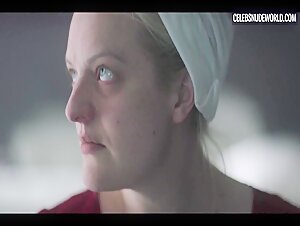 Elisabeth Moss Sexy, Cleavage scene in The Handmaid's Tale (2017-2022) 20