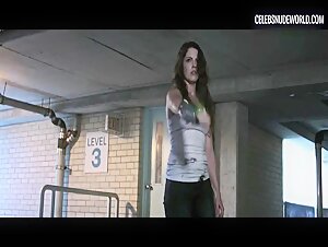 Alys Crocker Cars, Tanktop scene in Gray Matter (2017) 9