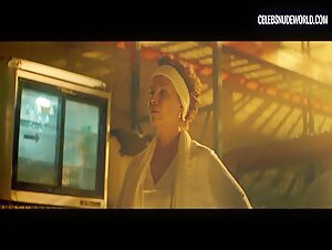 Jennifer Gjulameti Wound, Bloody scene in Chimera Strain (2018) 13