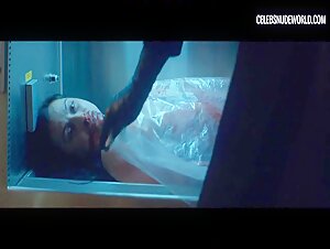 Jennifer Gjulameti Wound, Bloody scene in Chimera Strain (2018) 2