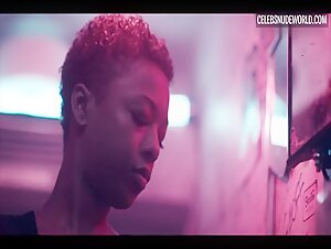 Samira Wiley, Michala Brasseur Lesbian, Fingering scene in The Handmaid's Tale (2017-2022) 18