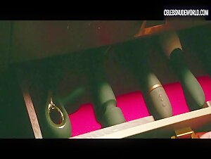 Dakota Johnson BDSM, Sex scene in Fifty Shades Freed (2018) 6
