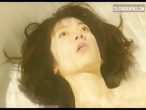 Kumi Takiuchi Nude, Smiling scene in Side Job (2017) 18