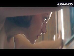 Marion Cotillard Sexy, underwear scene in From the Land of the Moon (2016) 6