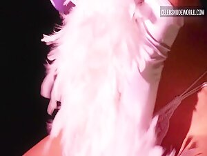 Nicole Fox Butt, Performing scene in Paradise Club (2017) 2