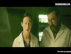 Marta Hernandez Brunette, Nude scene in The Invisible Guardian (2017) 18