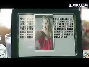 Marta Hernandez Pictures, Sexy scene in The Invisible Guardian (2017) 17