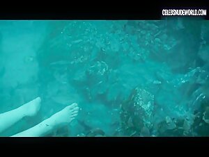 Valeria Salcedo Breasts, Credits scene in The Invisible Guardian (2017) 2