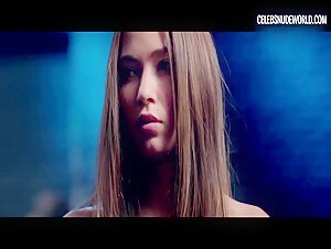 Yamila Saud, Naiara Awada underwear, breasts scene in Hypersomnia (2016) 13