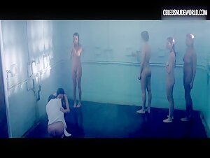 Yamila Saud, Vanesa Gonzalez, Jimena Baron, Candela Vetrano, Florencia Torrente bush, butt scene in Hypersomnia (2016) 3