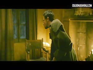 Nuria Prims Undressing, Screaming scene in Uncertain Glory (2017) 15