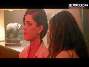 Dorothy Carroll Ukulele, Performance scene in Menorca (2016) 9