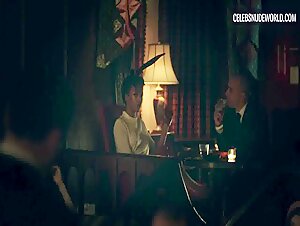 Samira Wiley Smoking, Cigarette scene in The Handmaid's Tale (2017-2022) 2