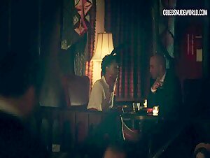 Samira Wiley Smoking, Cigarette scene in The Handmaid's Tale (2017-2022) 5