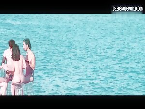 Ching-Man Chin, Fiona Wang butt, bush scene in Utopians (2016) 1