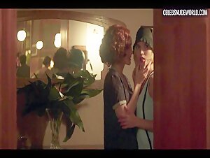 Ana Polvorosa, Ana Fernandez Blonde, Lesbian scene in Cable Girls (2017-2020) 10