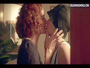 Ana Polvorosa, Ana Fernandez Blonde, Lesbian scene in Cable Girls (2017-2020) 8