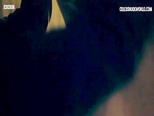 Synnove Karlsen, Rachel Hurd-Wood Underwear, Bra scene in Clique (2017-2018) 1