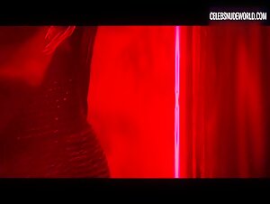 Charlize Theron, Sofia Boutella Kissing, Club scene in Atomic Blonde (2017) 20