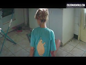 Marina Foïs Undressing, Kitchen scene in Faultless (2016) 13