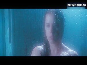 Amy Adams Wet, Shower scene in Nocturnal Animals (2016) 15