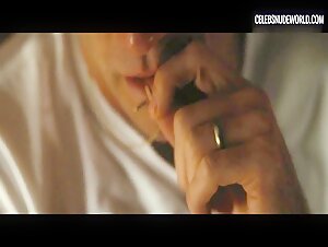 Amy Adams Wet, Shower scene in Nocturnal Animals (2016) 6