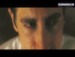 Amy Adams Wet, Shower scene in Nocturnal Animals (2016) 8