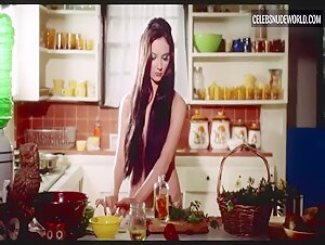 Samantha Robinson breasts, Nude scene in The Love Witch (2016) 15
