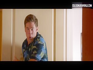 Sugar Lyn Beard Nude, butt scene in Mike and Dave Need Wedding Dates (2016) 2