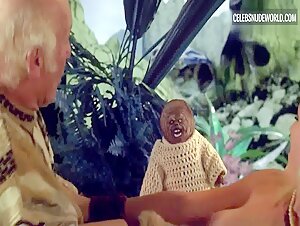 Cameron Dee Jungle, Twister scene in Evil Bong: High 5 (2016) 2