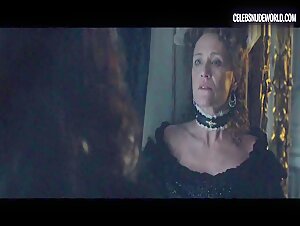 Marina Bouras Flashing, Bush scene in Satisfaction 1720 (2016) 8