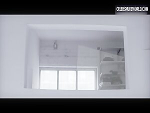 Alexia Rasmussen Window, Smartphone scene in Creative Control (2016) 1