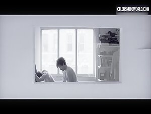 Alexia Rasmussen Window, Smartphone scene in Creative Control (2016) 12