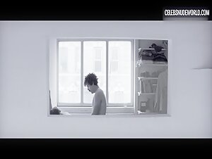 Alexia Rasmussen Window, Smartphone scene in Creative Control (2016)