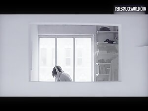 Alexia Rasmussen Window, Smartphone scene in Creative Control (2016) 5